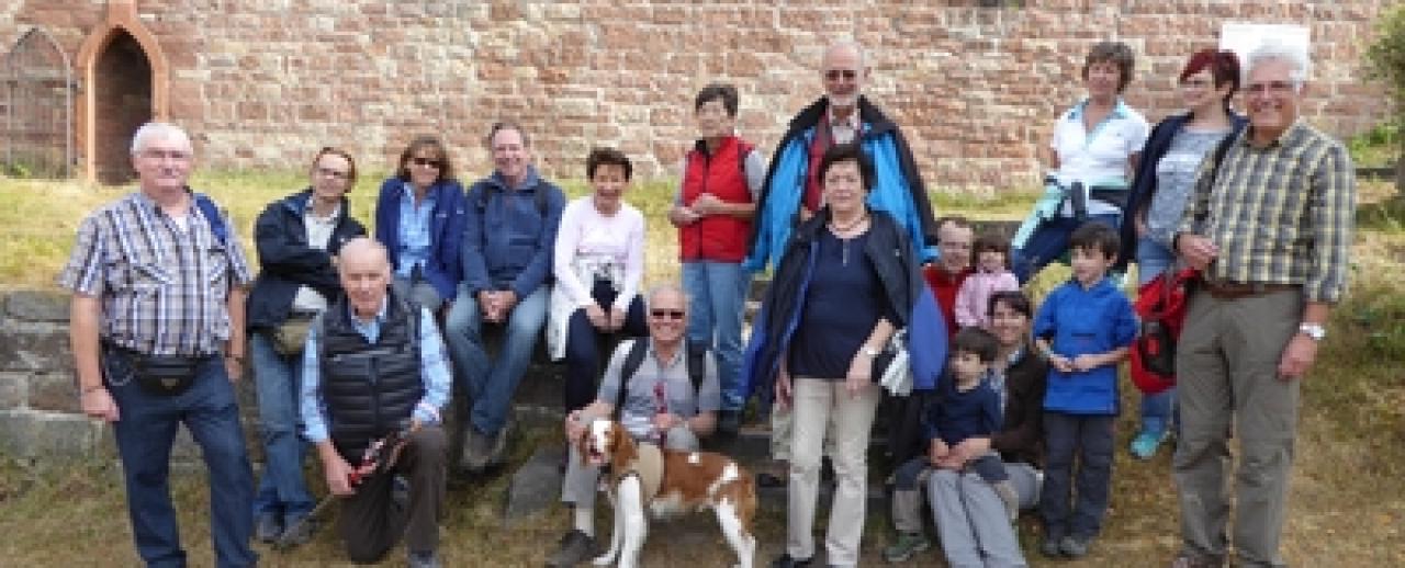 Die Wanderer auf der Wolfsburg